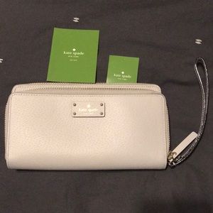Large Kate Spade Wallet